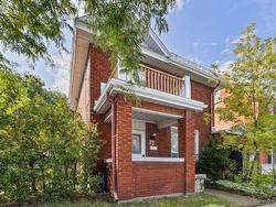 72 Rue Vaudreuil  Gatineau (Hull), QC J8X 2C1