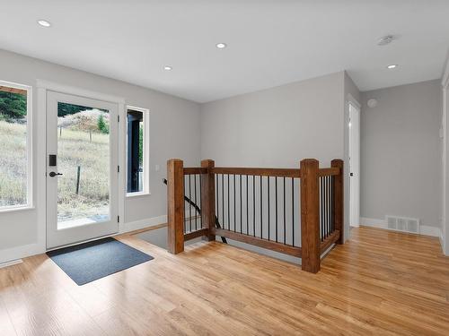 289 Orchard Lake Road, Kamloops, BC - Indoor Photo Showing Other Room