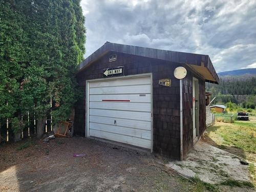 4484 Yd Ranch Road, Ashcroft, BC - Outdoor