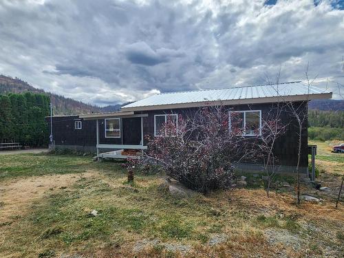 4484 Yd Ranch Road, Ashcroft, BC - Outdoor