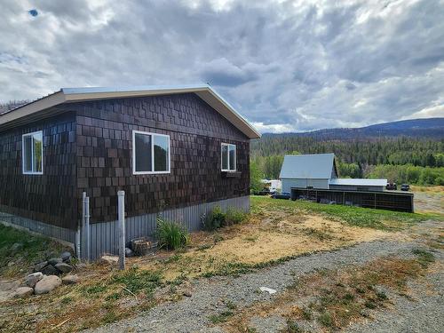 4484 Yd Ranch Road, Ashcroft, BC - Outdoor