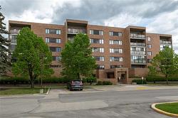 408-85 Swindon WAY  Winnipeg, MB R3P 0W3