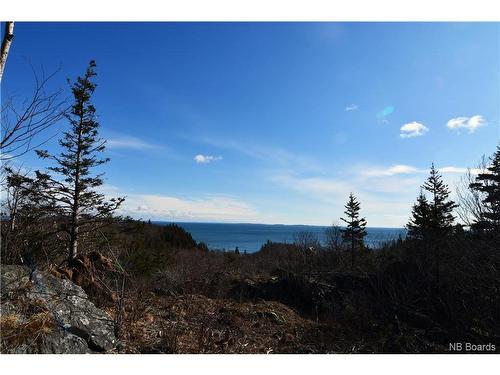 643 Fundy Dr, Wilsons Beach, NB 