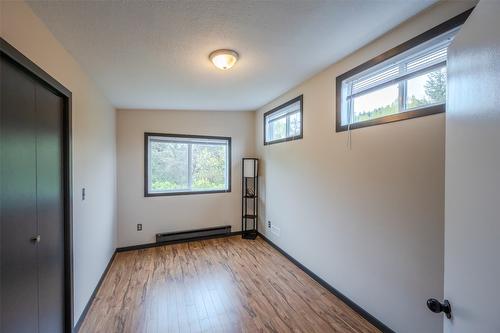 313 Linden Avenue, Kaleden, BC - Indoor Photo Showing Other Room