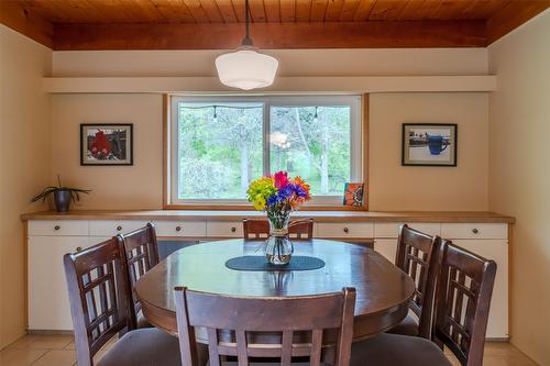 313 Linden Avenue, Kaleden, BC - Indoor Photo Showing Dining Room