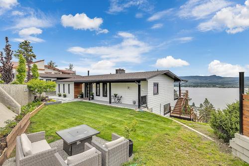 2751 Lakeview Road, West Kelowna, BC - Outdoor