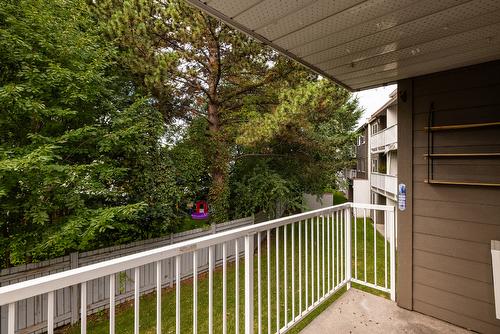 205-395 Franklyn Road, Kelowna, BC - Outdoor With Balcony With Exterior