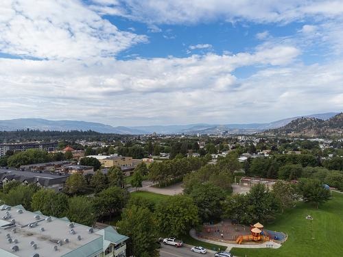 205-395 Franklyn Road, Kelowna, BC - Outdoor With View