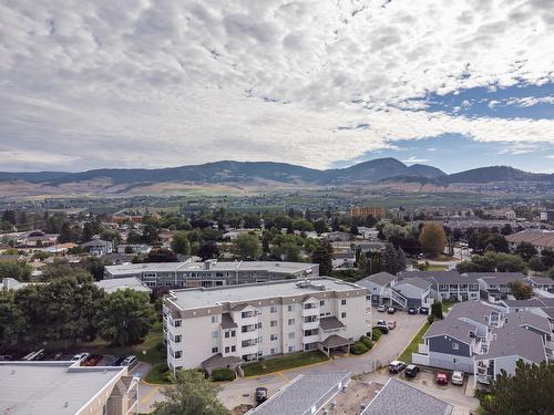 205-395 Franklyn Road, Kelowna, BC - Outdoor With View