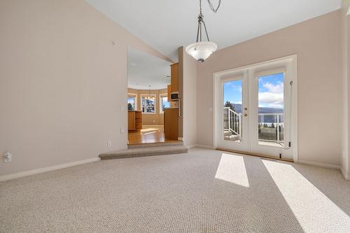 6267 Thompson Drive, Peachland, BC - Indoor Photo Showing Other Room