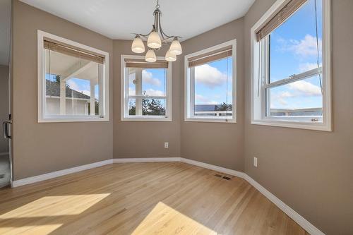 6267 Thompson Drive, Peachland, BC - Indoor Photo Showing Other Room