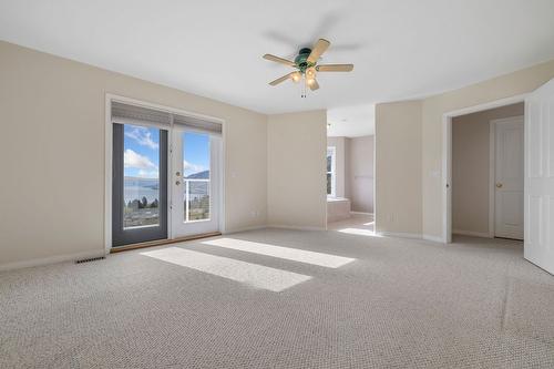 6267 Thompson Drive, Peachland, BC - Indoor Photo Showing Other Room