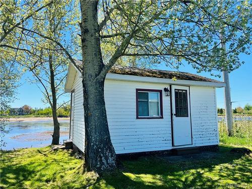 2330 Acadie, Bas-Caraquet, NB 