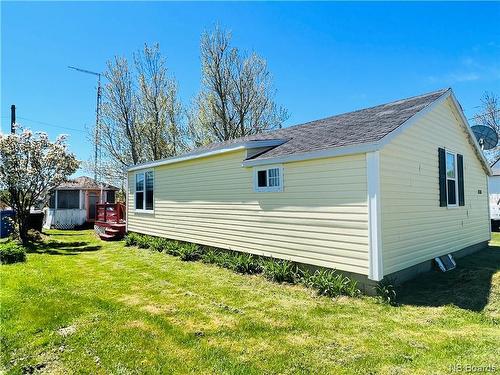 2330 Acadie, Bas-Caraquet, NB 