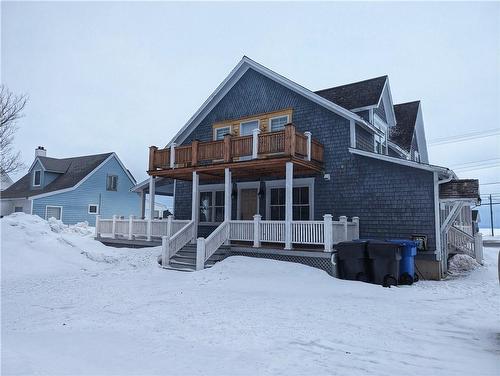 142 Bd St Pierre E, Caraquet, NB 