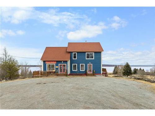 3923 Route 114, Hopewell Cape, NB 