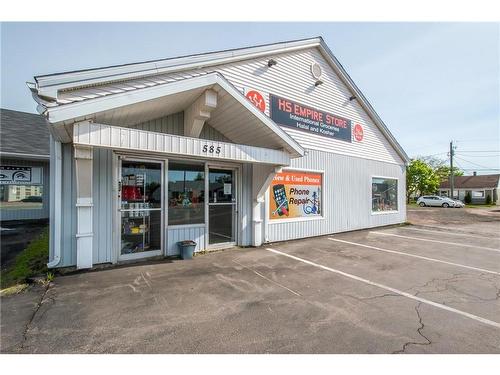 585 Mountain Rd, Moncton, NB 