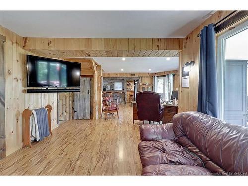 231 Lacoote Dr, Skiff Lake, NB 