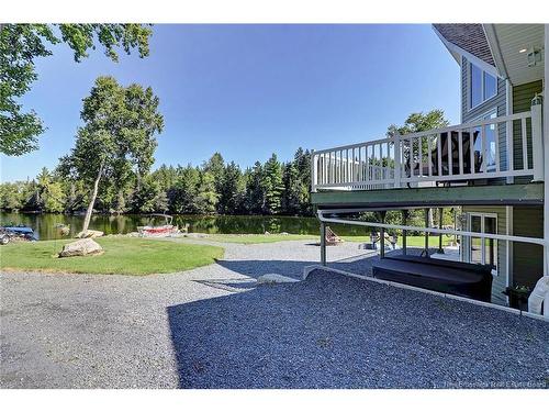 231 Lacoote Dr, Skiff Lake, NB 