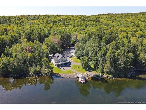 231 Lacoote Dr, Skiff Lake, NB 