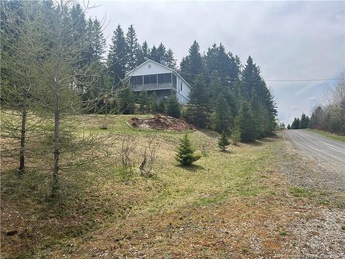 16 Boschert Rd, Saint-Quentin, NB 