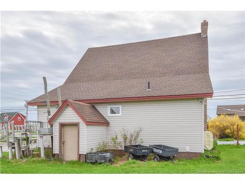 7705 Saint-Paul St, Bas-Caraquet, NB 