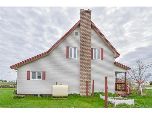 7705 Saint-Paul St, Bas-Caraquet, NB 