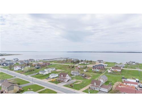 7705 Saint-Paul St, Bas-Caraquet, NB 