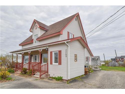 7705 Saint-Paul St, Bas-Caraquet, NB 