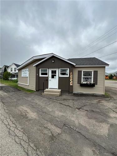 1 Pleasant Ave, Sussex, NB 