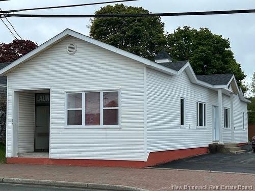 317 King Ave, Bathurst, NB 