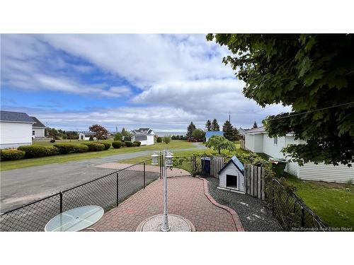 677 Rue Principale, Petit-Rocher, NB 