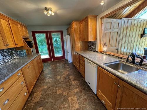 142 Mcintosh Hill Rd, Bath, NB 