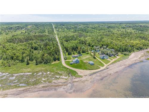 18 Pinet St, Caraquet, NB 