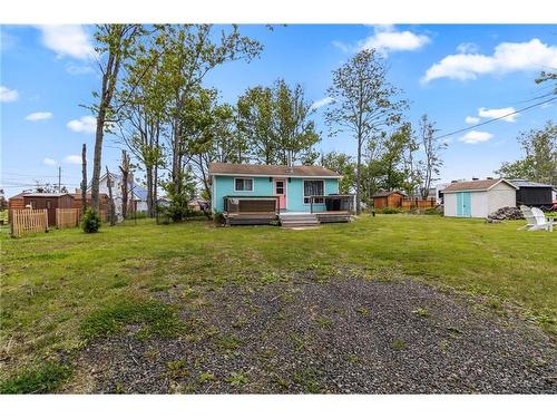 4 Cardinal St, Grand-Barachois, NB 