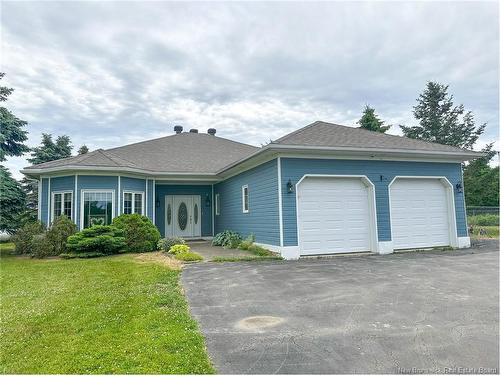 15 & 17 Macdonald Rd, Upper Woodstock, NB 