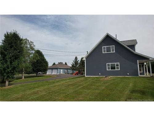 15 & 17 Macdonald Rd, Upper Woodstock, NB 