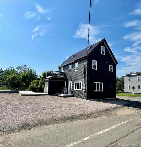 60 Main St, Petitcodiac, NB 