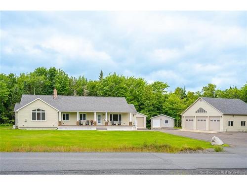 32 Chateau Dr, Mcleod Hill, NB 