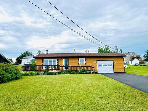 318 Rue De L'Ile, Caraquet, NB 