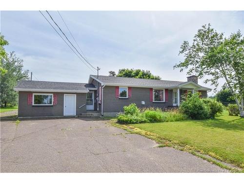 8150 Saint-Paul St, Bas-Caraquet, NB 