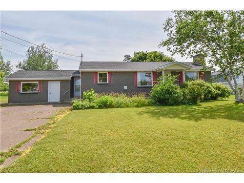 8150 Saint-Paul St, Bas-Caraquet, NB 