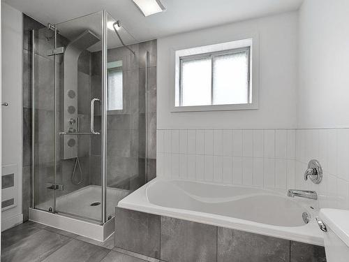 Salle de bains - 4-777 Rue De Brouage, Boucherville, QC - Indoor Photo Showing Bathroom