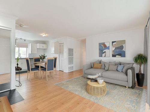 Vue d'ensemble - 4-777 Rue De Brouage, Boucherville, QC - Indoor Photo Showing Living Room