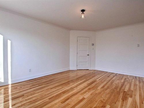 Bedroom - 7615  - 7617 Rue Boyer, Montréal (Villeray/Saint-Michel/Parc-Extension), QC - Indoor Photo Showing Other Room