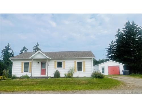 94 Rue Acadie, Grande-Anse, NB 