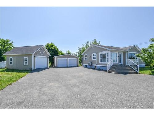 164 1 Ere St, Shippagan, NB 