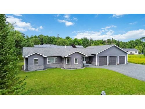 15 Clark Cres, Nackawic, NB 