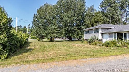 9 Lowlands St, Hoyt, NB 