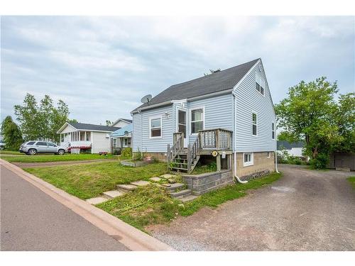 18 Tower Dr, Dieppe, NB 